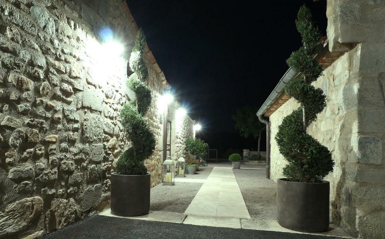Mane  La Petite Campagne Bed & Breakfast エクステリア 写真